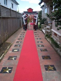 Hollywood stars maybe prize on back of some or sponsors or chair heads or honor roll kids Preteen Birthday Party, Preteen Birthday