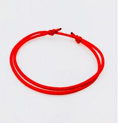 pulsera de hilo rojo para protecciónsolo cuando acepto ofertas cuando compran mas de un set de pulseras gracias Red Casual Wristband As Gift, Casual Red Wristband As Gift, Casual Red Wristband For Gift, Casual Red Jewelry With Sliding Knot, Gift Red Resizable Bracelets, Casual Red Friendship Bracelets With Adjustable Cord, Casual Red Braided Bracelets, Casual Red Jewelry With Adjustable Cord, Casual Red Resizable Braided Bracelets