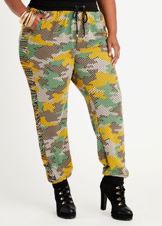 A flattering ruched detail elevates this printed joggers for a truly on-trend moment. Pair with the matching crop top to complete the look. Trendy Graphic Print Joggers For Loungewear, Pants For Plus Size Women, Casual Black Graphic Print Joggers, Pants For Plus Size, Sporty Cotton Joggers With Graphic Print, Joggers Fashion, Sweatpants Fashion, Plus Size Sweatpants, Sportswear Joggers With 4-way Stretch And Comfort Waistband