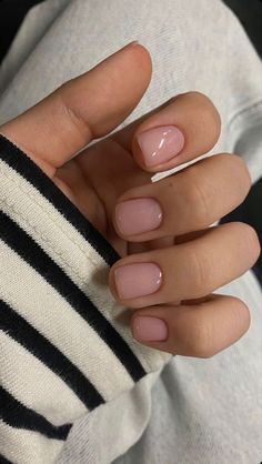 Classy Wedding Nails, Natural Gel Nails, Pink Gel Nails, Short Gel Nails, Minimal Nails, Casual Nails, Pretty Gel Nails, Nails 2024, Classy Wedding