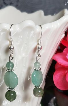 Lovely Jade Green Disc and Round Beads Separated by Silver Daisy Wheels Pierced Dangle Earrings with Silver Earhooks Adjustable Jade Beaded Dangle Earrings, Daisy Wheels, Diy Bead Earrings, Wired Earrings, Jewellery Diy, Earring Inspo, Beaded Earrings Diy, Earrings To Make, Vintage Jewelry Crafts