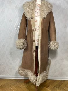 Cream Sheepskin Fur Coat For Winter, Vintage Beige Long Fur Coat, Vintage Long Beige Fur Coat, Sheepskin Fur Coat In Beige For Cold Weather, Vintage Cream Fur Coat With Faux Fur Trim, Cream Vintage Fur Coat For Winter, Vintage Cream Fur Coat For Winter, Princess Coat, Adidas Windbreaker