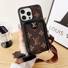 Gucci Ophidia, Canvas Wallet, Monogram Pattern, Lv Monogram, Apple Iphone Case, Iphone Screen, Crossbody Wallet, Luxurious Design, Stylish Accessories