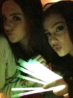 Ariana Rares, Uk Icon, Victorious Cast, Jade West, Liz Gillies, Music On Spotify, Glow Stick, Elizabeth Gillies, Mia 3