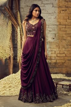 Pre Draped Saree Gown, Modern Half Saree, Onam 2024, Sharara Saree, Indian Fits, Baju Kahwin, Anarkali Dresses, Function Dresses