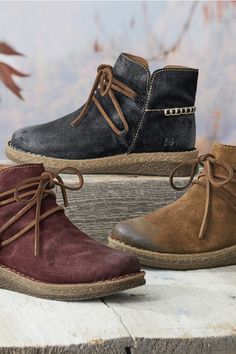 Naturally comfortable booties with Børn’s signature quality. Soft, hand-finished distressed leather uppers with inner zip, cork-infused midsoles and removable cushioned footbeds. Dressy Boots, Boyfriend Jacket, Boho Boots, Office Shoes, Mommy Style, Shoe Size Conversion, S Signature, Coldwater Creek, Distressed Leather