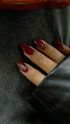 Nails To Go With Maroon Dress, Red Patterned Nails, Nails With Burgundy Dress, Dark Romance Nails, Nails 2024 Red, Red Dark Nails, Dark Maroon Nails, Dark Autumn Nails, Red Nails With Design