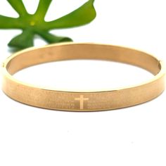 New Luxury Cross Cuff Bracelet Stainless Steel Open Bangles Carving Spanish Scripture Faith Men's Jewelry  Bracelet Material: Stainless steel bangles Bangle width: 8mm Size for 180mm-190mm Occasion: Birthday/Party/Business/Anniversary/Gift Business Anniversary, Party Business, Stainless Steel Bangles, Open Bangle, Mens Jewelry Bracelet, Jewelry Bracelet, Men's Jewelry, Stainless Steel Bracelet, Cuff Bracelet