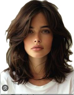 Layers For Medium Short Hair, Medium Length Haircut Texture, Medium Chunky Layered Hair, Shoulder Length Hair With Textured Layers, Layered Short Hair Side Part, Hairstyle Women 2024, Cool Haircuts For Women Medium, Medium Length Wavy Hair With Layers And Bangs, Soft Long Layers Medium Hair