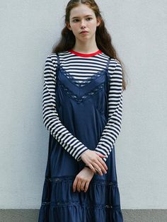 Composition : See detailsCountry of Origin : Republic of Korea Navy Long Sleeve Summer Top, Navy Crew Neck Top For Spring, Navy Long Sleeve Summer T-shirt, Stripe Tee, Striped Tee, Needlework, Composition, Top Outfits, Navy