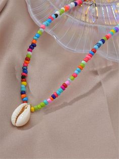 Color: Multicolor Gender: Women Material: Plastic Quantity: 1 piece Style: Vacation Details: Shell Type: Pendant Necklaces IN Length 15.7-17.7 This data was obtained from manually measuring the product, it may be off by 1-2 CM. Shell Beaded Necklace, Homemade Necklaces, Jewels Diy, Diy Earrings Easy, Beads Craft Jewelry, Diy Jewelry Necklace, Diy Friendship Bracelets Patterns, Beaded Necklace Diy, Easy Diy Jewelry