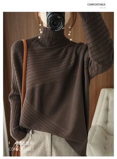 Stay cozy and stylish this autumn and winter with our Women's Turtleneck Warm Sweater! Made from a luxurious blend of wool and cashmere. this sweater is soft and warm against your skin. while providing a classic and sophisticated look. The turtleneck design adds an extra layer of warmth and coverage. making it perfect for chilly weather. With its versatile and timeless style. this sweater can be dressed up or down for any occasion. Pair it with your favorite jeans and boots for a casual look. or dress it up with a skirt and heels for a more formal outfit. Available in a range of sizes and colors. this sweater is a must-have addition to your autumn and winter wardrobe. Don't let the cold weather compromise your style â€?stay warm and fashionable with our Women's Turtleneck Warm Sweater toda Winter Turtleneck, Women Sweaters Winter, Warm Sweater, Estilo Chic, Womens Turtleneck, High Neck Long Sleeve, Chilly Weather, Warm Sweaters, Collar Sweater