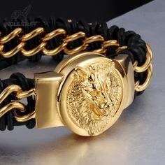 This animal gold bracelet made of 316L stainless steel will provide you a glorious destiny. A perfect jewel to enhance your style. 316L Stainless Steel : does not tarnish, chlorine resistant 8,6 in - 22 cm Meticulous finish Free shipping Bracelet Man, Mens Bracelets, Bracelets Bangle, Wolf Jewelry, Biker Jewelry, Beautiful Wolves, Wolf Head, Men's Bracelet, Gold Plated Bracelets