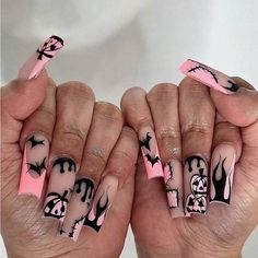 Pink And Black Spooky Nails, China Nails, Anime Nails, Nagel Tips, Long Acrylic, Nail Forms, Halloween Inspo, Halloween Nail Designs