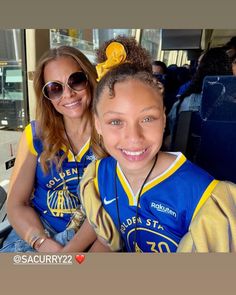 The Curry Family on Instagram: “Riley and Grashie parade ready 💙💛 - - - - - - - - - - - - FOLLOW @allaboutthecurryslife FOR MORE UPDATES ABOUT THE CURRY’S!!! #dubnation…” Sonya Curry, Curry Doria, Riley Elizabeth Curry, Riley Curry Now, Ayesha Curry And Stephen Curry, Stephen Curry's Daughter