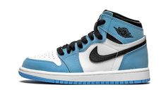 The Air Jordan 1 High PS “University Blue” is the preschool sizing of Michael Jordan’s first signature in a colorway inspired by the model’s popular “UNC” makeup.  Released in March 2021, the “University Blue” recruits a mixture of materials and “UNC” flavored colors on one of the most desirable sneakers in Jordan Brand’s footwear collection.  Full-grain white leather appears on the mid-panel and perforated toe.  Contrasting University Blue nubuck leather overlays appear on the forefoot, eyelets Dr Shoes, Blue Jordans, Jordan Shoes Girls, Air Jordan 1 Retro High Og, Air Jordan 1 Retro High, Stadium Goods, Kids Jordans, University Blue, Air Jordan 1 Mid