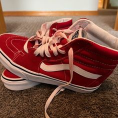 Vans Sk8-Hi Red Red Shop, Vans Off The Wall, Pet, Outfit Inspo, Sneakers