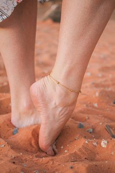 This satellite chain anklet is made of 18k gold plated stainless steel, and is completely waterproof and tarnish proof! As always, this anklet is hypoallergenic so it is made for those with the most sensitive of skin! Looking for an anklet that is high quality AND beautiful? Look no further! This anklet measures between 9-10.2 inches in length. Flower Foot Tattoo, Feet Therapy, Battle Field, Ankle Tattoos For Women, Sewing Machine Feet, Foot Scrub, Beautiful High Heels, Square Foot Gardening