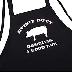 Apron For Men Funny, Bbq Sayings Funny, Funny Apron Sayings, Apron Ideas Vinyl, Sister Aprons, How To Shrink Clothes