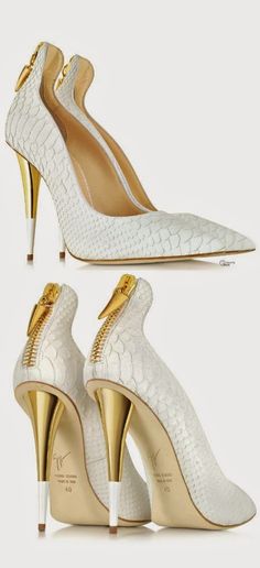 Põe o pé aê!: Rich & Lux Hak Tinggi, Giuseppe Zanotti Heels, High Heels Boots, White High Heels, Gold Shoes, Heels Sandals