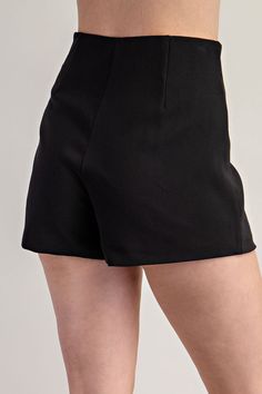 High Waist Shorts Brand: Glam Style: GP8221 Fabric: 92% Polyester 8% Spandex Details: * Side Hidden In-Seam Zip Closure* Elastic Inside The WaistModel Height: 5’9” Wearing Size Small SELF: 92% Polyester 8% Spandex LINING:100% Polyester Made in China Plus Jumpsuit, Glam Style, High Waist Shorts, High Waisted Jean Shorts, Leggings Sale, Vest Coat, Sleeveless Bodysuit, Glam Fashion, Plus Dresses