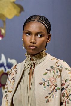 Dior Fall 2022, Fall 2022 Couture, 2022 Couture, Hair Color Unique, Hair Twist Styles, Cool Braid Hairstyles, Natural Hair Updo