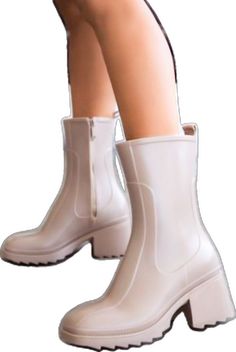 Casual Rain Boots For Rainy Season, Casual Winter Rain Boots, Casual Rain Boots For Winter, Trendy Spring Rain Boots With Round Toe, Trendy Outdoor Spring Boots, Trendy Fall Rain Boots With Round Toe, Trendy Waterproof Rain Boots For Fall, Casual Rain Boots For Spring Outdoor, Casual Rain Boots With Round Toe For Fall