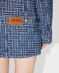 'KENZO Weave' trucker jacket.
Stone wash.
Japanese denim.
Two patch pockets at front and jetted pockets at side.
KENZO Paris leather jacron at back and engraved buttons. Kenzo Paris, Polo Sweatshirt, Japanese Denim, Cardigan Shirt, Denim Design, Trucker Jacket, Sweatshirt Dress, Skirt Pants, Sweater Hoodie