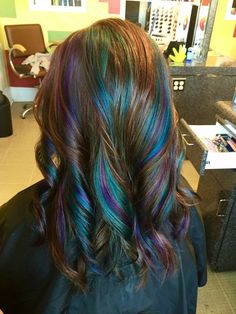 Peacock Hair Color, Teal Highlights, Peacock Hair, Hairstyles Color, Peekaboo Hair, Beautiful Red Hair, Hair Color Purple