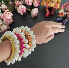 100 Luxury Sangeet Mehendi Ganey kodi Silk Thread adjustable Bangles Maiyo Giveaways Wedding Favors Haldi Mehndi Return Gifts Dholki Ganai Dosti Gana Gifts Mehendi Favours, Baby Shower Mehndi, Bangle Ceremony, Wedding Tokens, Mehndi Night, Wedding Giveaways, Rings Ceremony, Return Gifts, Haldi Ceremony