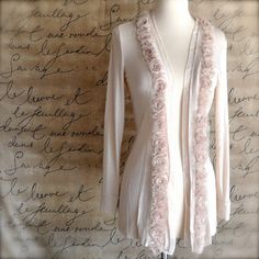 so pretty Shabby Chic Clothes, Altered Couture, Bridesmaid Dress Colors, Pretty Blouses, Soft Beige, Blouse Diy, Lovely Clothes, Long Jacket, Chic Boutique