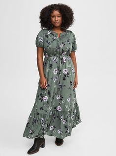 Maxi Stretch Challis Pintuck Tiered DressMaxi Stretch Challis Pintuck Tiered Dress, FLORAL - GREEN Skater Maxi Dress, New Street Style, Shoes For Leggings, Active Outfits, Dress Images, Women Maxi, Flowy Dress, Dress Floral, Tiered Dress