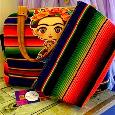 Beautiful Frida Artesanal Bag With Cosmetic Bag Multicolor Artisan Tote Bag, Artisan Multicolor Tote Bag, Artisan Multicolor Bag With Removable Pouch, Artisan Multicolor Bags With Removable Pouch, Artisan Multicolor Shoulder Bag With Removable Pouch, Artisan Multicolor Tote Satchel, Artisan Multicolor Satchel Tote, Bohemian Hand Painted Shoulder Bag For Everyday Use, Multicolor Shoulder Bag With Detachable Handle As Fashion Accessory