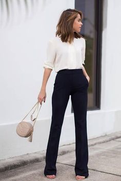 75 Casual Outfit Ideas for Work » Lady Decluttered Look Working Girl, Best Casual Outfits, Chic Sandals, Business Casual Outfits For Work, Work Fits, Fashion To Figure