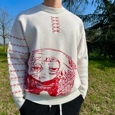 Inspiré de Tokyo Ghoul, c'est un pull en maille épaisse, très qualitatif et doux. Le modèle sur les photos porte un M et mesure 172 cm White Jacquard Knit Sweatshirt For Fall, Oversized Knit Crew Neck Sweater, Oversized Knit Sweater With Crew Neck, White Knit Sweatshirt, Oversized Cream Sweater For Streetwear, Long Sleeve Knit Sweater For Streetwear, White Graphic Print Sweater For Winter, White Knitted Sweatshirt, Cozy Cream Sweater For Streetwear