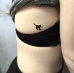 Witchy Tattoos: 15 Designs for Women Who Want to Embrace Their Inner Power Black Cat Tattoo, Cute Cat Tattoo, Tattoo Placements, Black Cat Tattoos, Small Tattoos Simple, Cat Tattoo Designs, Tattoo Cat, Tattoo Girls