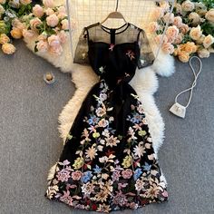 Embroidery Flower Dress, فستان زهري, Floral Vintage Dress, Plus Size Black Dresses, Boho Summer Dresses, Vintage Floral Dress, Vestidos Vintage