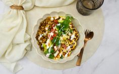 Couscous harissa bowl met halloumi - EvieKookt