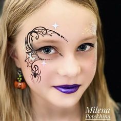 Quick Face Paint Ideas, Halloween Makeup Work, Witch Face Paint Kids Easy, Simple Halloween Face Painting, Witch Make Up Kid, Cute Halloween Face Paint, Girls Witch Face Paint, Spider Face Paint, Spider Halloween Face Paint