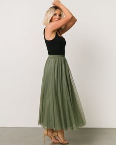 Sashay with a swish in our Mila Tulle Skirt and dance your way to a better day😍 Shop now for an easy breezy look🛍️ Chic Stretch Tulle Maxi Skirt, Fitted Tulle Maxi Skirt With Lining, Green Tulle Skirted Bottoms, Summer Green Tulle Maxi Skirt, Green Tulle Maxi Skirt For Summer, Green Tulle Flared Skirt, Fitted Midi Tulle Skirt, Fitted Tulle Pleated Midi Skirt, Fitted Tulle Full Maxi Skirt