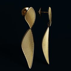 Elevate your elegance with these exquisite Italian-made dangle drop earrings by Oltremare Gioielli. Handcrafted with precision and artistry, these earrings are a true celebration of fine craftsmanship and luxurious materials.Made from your choice of 14k or 18k gold, these earrings feature:A ribbed textured surface that adds depth and sophisticationPolished edges for a sleek, refined finishA stunning length of 50 mm (2 inches) and width of 12 mm (0.47 inches), making them a statement piece withou Drop Gold Earrings, Italian Gold Jewelry, Jeweled Earrings, Ring Pendant Necklace, Engagement Ring Wedding Band, Pendant Bracelet, Men's Rings, Yellow Rose, Verona