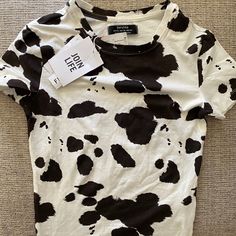 -Cow Print -Brown Spots -Cream White -New With Tags Brown Spots, Things I Want To Buy, Simple Trendy Outfits, Print Tee, Cow Print, Printed Tees, Cream White, Things I Want, Trendy Outfits