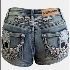 Double Skull Wing Pocket Embroidery Embellished In Ringstones On A 5 Pocket Bootcut Jeans Rhinestone Shorts, Pocket Embroidery, Y2k Outfits, Baggy Pants, Swaggy Outfits, Really Cute Outfits