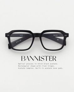 Specs For Men, Eyewear Photography, Mens Eye Glasses, Glasses Inspiration, Packing Hacks Clothes, Mens Glasses Frames