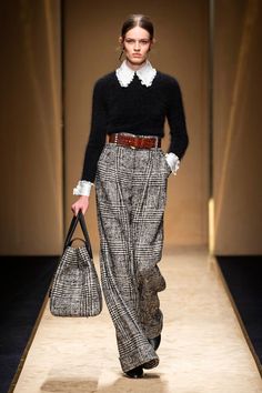 Look Retro, Vogue Germany, Outfit Trends, Plaid Pants, 가을 패션, Fashion 2020