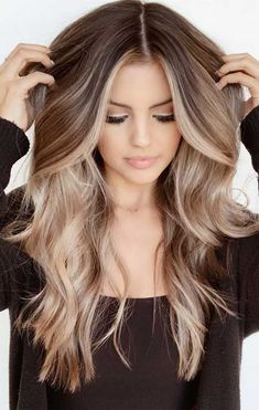 33 Gorgeous hair color ideas for a change-up this new year Balayage Wig, Blonde Human Hair Wig, Bronde Balayage, Color Balayage, Wig Blonde, Brunette Balayage, Human Hair Wigs Blonde, Gorgeous Hair Color