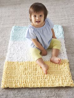 Dexter Baby Blankie Looped Yarn Baby Blanket, Loopy Yarn Baby Blanket Pattern, Chunky Knit Baby Blanket Yarnspirations, Flecks Yarn Baby Blanket, Bernat Baby Blanket Yarn Knitting, Finger Looping, Crochet Kids Blanket