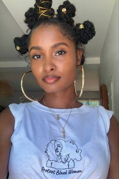 Bandtoknots Hairstyles Black, Curly Bantu Knots, Locs Bantu Knots, Bantu Knots With Curls, Bantu Knots With Braids, Bantu Knots Short Hair, Bantu Knots Hairstyles, Knots Hairstyle, Bantu Knot Styles