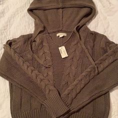 Nwt Dark Green Sz Small Sweater Hoodie By Aeropostale Really Beautiful Casual Knit Hoodie For Fall, Casual Cable Knit Long Sleeve Hoodie, Casual Cable Knit Hoodie For Fall, Fall Casual Cable Knit Hoodie, Casual Cable Knit Hoodie, Small Sweater, Aeropostale, Sweater Hoodie, Dark Green