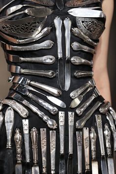 Dilara Findikoglu, Horror Vintage, Fall 2023 Ready To Wear, Mode Editorials, 2023 Ready To Wear, Upcycled Fashion, Metal Work, Fall 2023